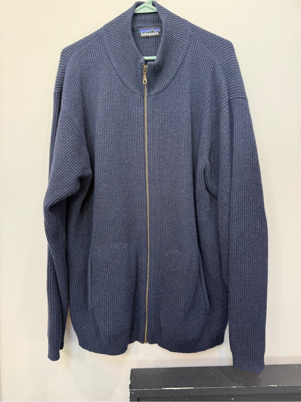 Patagonia Men's Slate Blue Full-Zip Ribbed Sweater